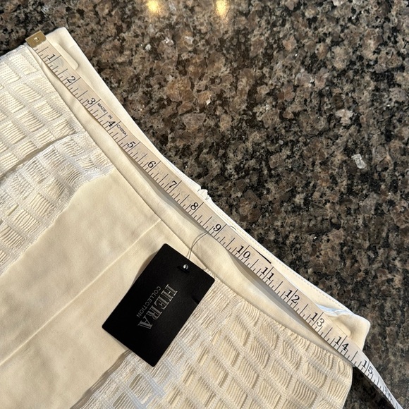 Hera Collection white shorts with train NWT L - Picture 7 of 11